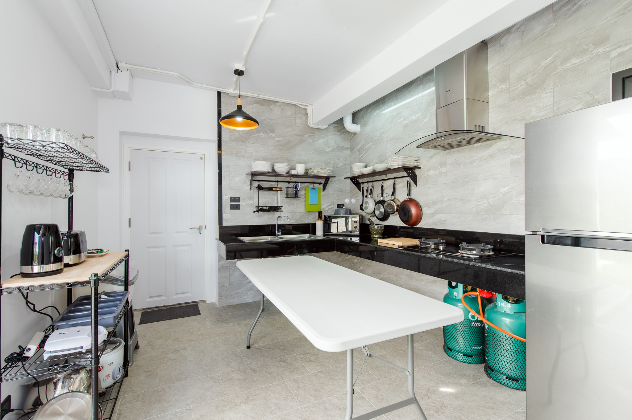 HR15066 บ้านพักติดทะเลหัวหิน The Casa Rocca Beach Villa HuaHin