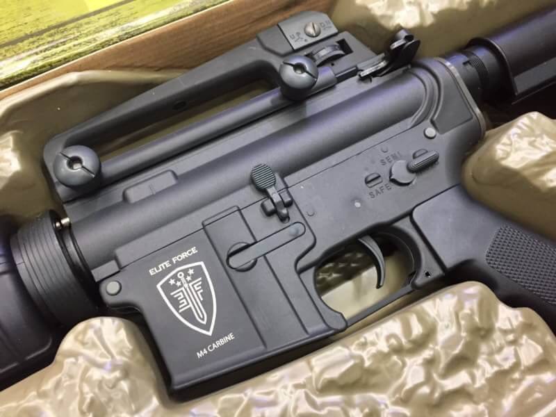 New.Umarex Elite Force M4A1 AEG Airsoft Rifle, ดำ - ทราย ( ฟรี แบตเตอรี่พร้อมที่ชาร์จ ) 390 fps ราคาพิเศษ