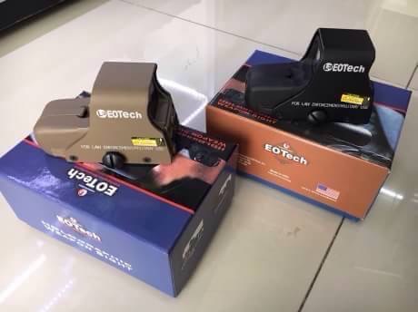 New.DOT EOT ติดปืนจริง 551 / 552 Red / Green Dot Sight With Scope Cover & QD Mount (BK)