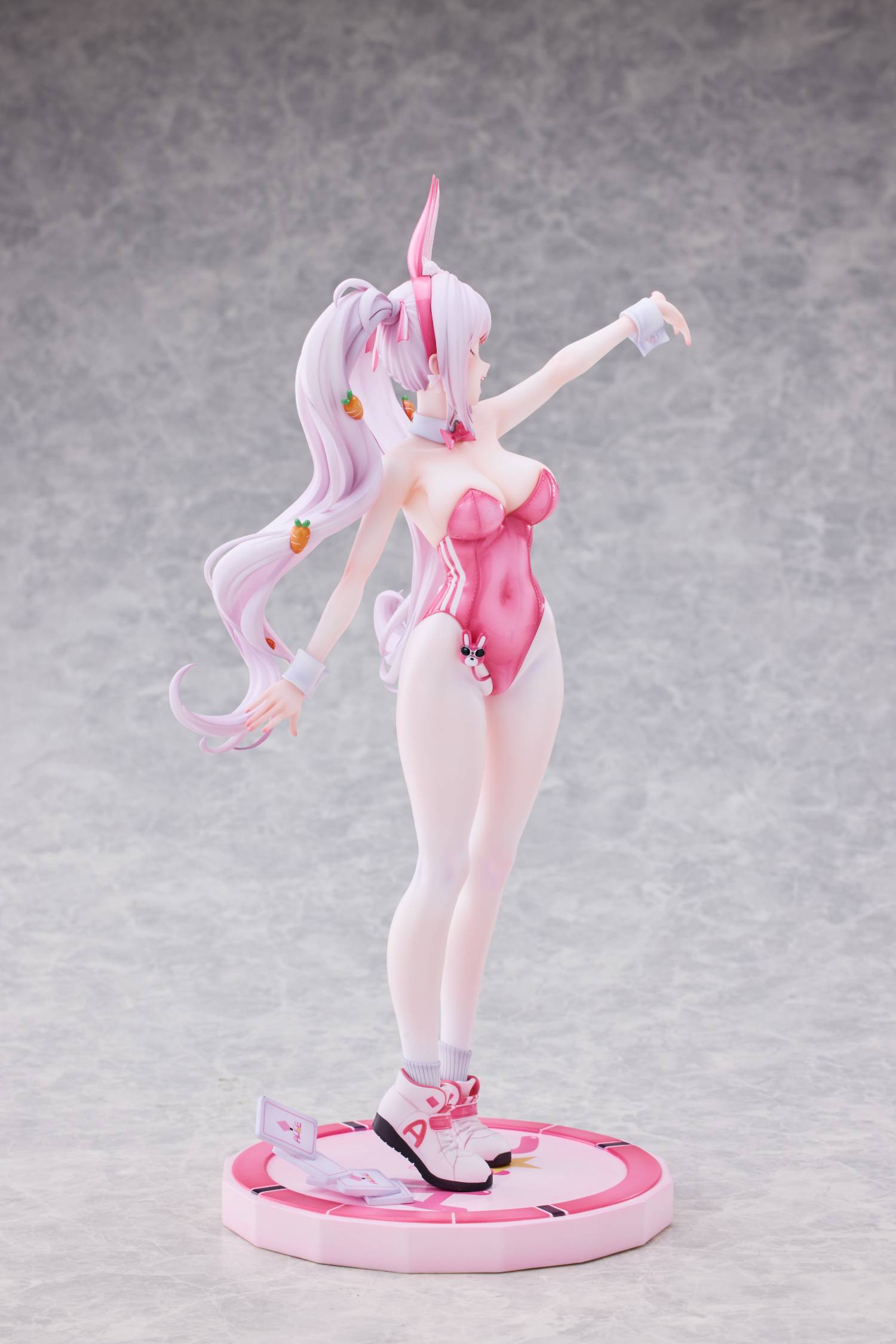 เปิดจอง : Goddess of Victory: NIKKE – Alice: Wonderland Bunny
