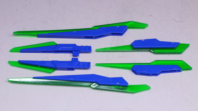 HG 1/144 OO QAN (T)[BANDAI]