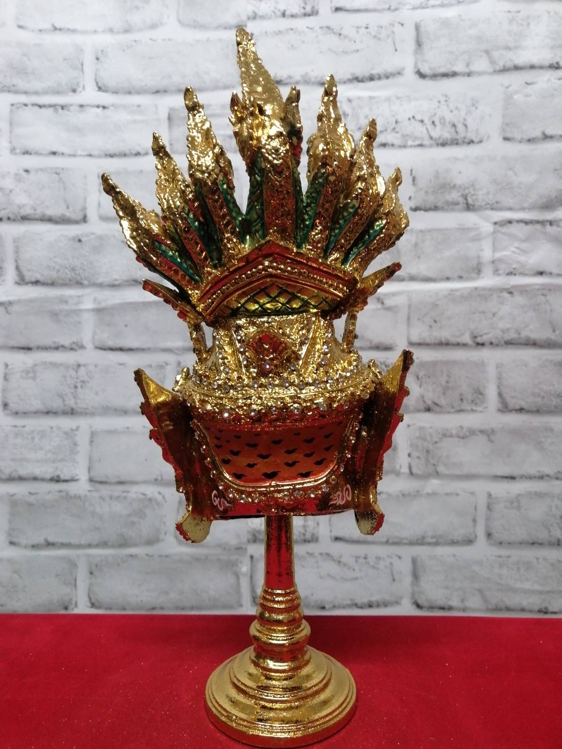 ปู่ภุชงค์ ปู่พญานาค 7 เศียร พร้อมฐานปิดทอง