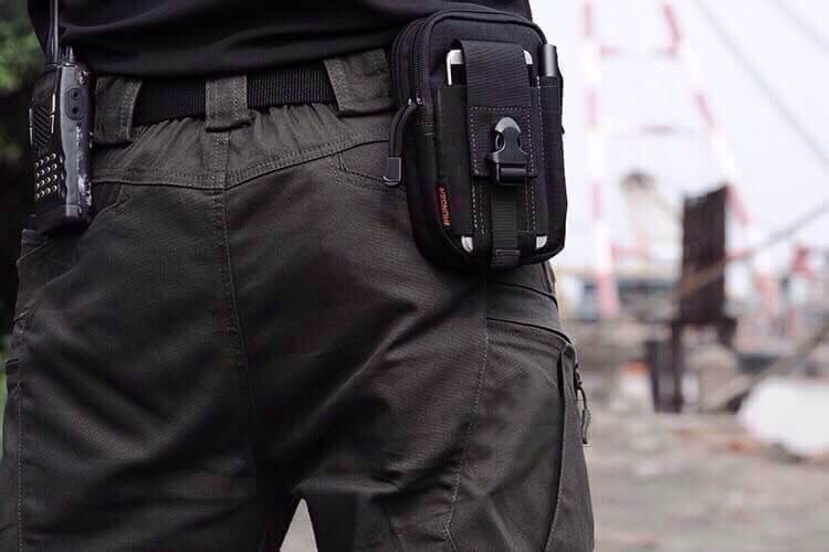 New.สินค้ามาใหม่ กระเป๋าเอนกประสงค์ Pocket Belt ผ้าคอดูราเกรดทหาร รุ่น PB-02X ปฏิบัติงาน ลาดตระเวน เดินป่า ขี่มอไซค์ ✪ คุณสมบัติ ✪ + ตัดเย็บด้วยผ้า Cordura ซึ่งใช้ในวงการทหาร และสงครามมาอย่างยาวนาน + ทนทานต่อการฉีดขาด และรอยขีดข่วน กันน้ำได้