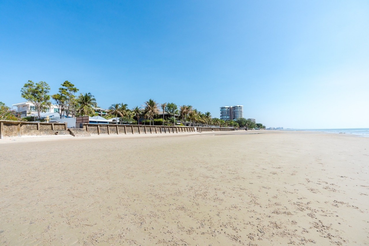 HR15074 บ้านพักใกล้ทะเลหัวหิน T Beach Pool Villa Hua Hin