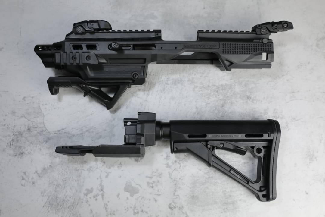 New.ชุดสุดคุ้ม ชุดประกอบ Kidon ✅สามารถใส่ปืนสั้นได้หลายรุ่น : (ยกตัวอย่าง) #Glock 17/18/19/23/34/35/40 #Sig Sauer P320/P250/P226 #STI Staccato P5 (9mm) (STI P5) #CZ 75,CZ 75-D #บาเรสต้า 92F,PX4 คุณสมบัติ : #สามารถใช้กับปืนสั้นได้หลายรุ่น (ต้องมีราง