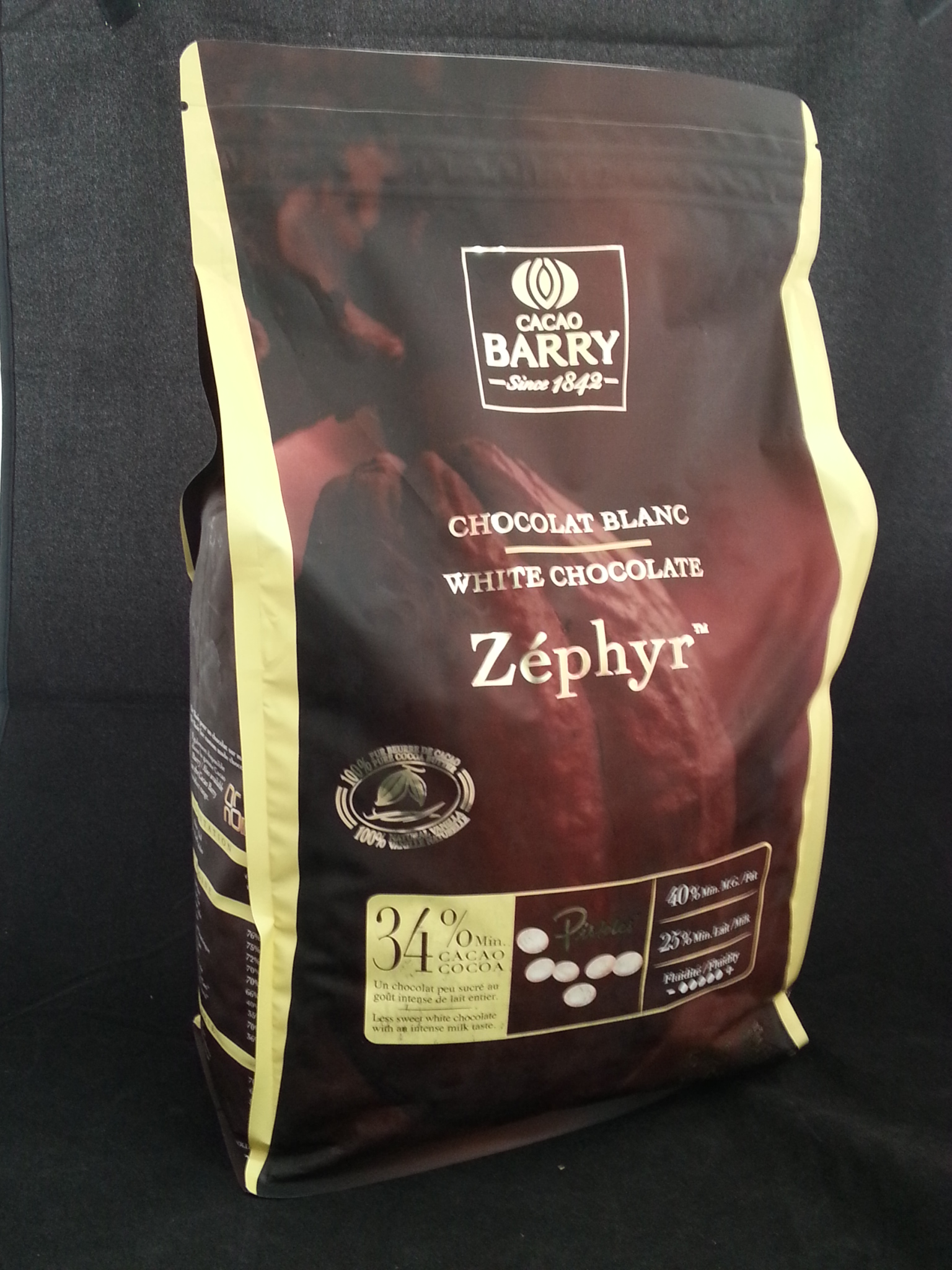 ไวท์ช็อกโกแลต 34% CACAO BARRYแบ่ง 500g.