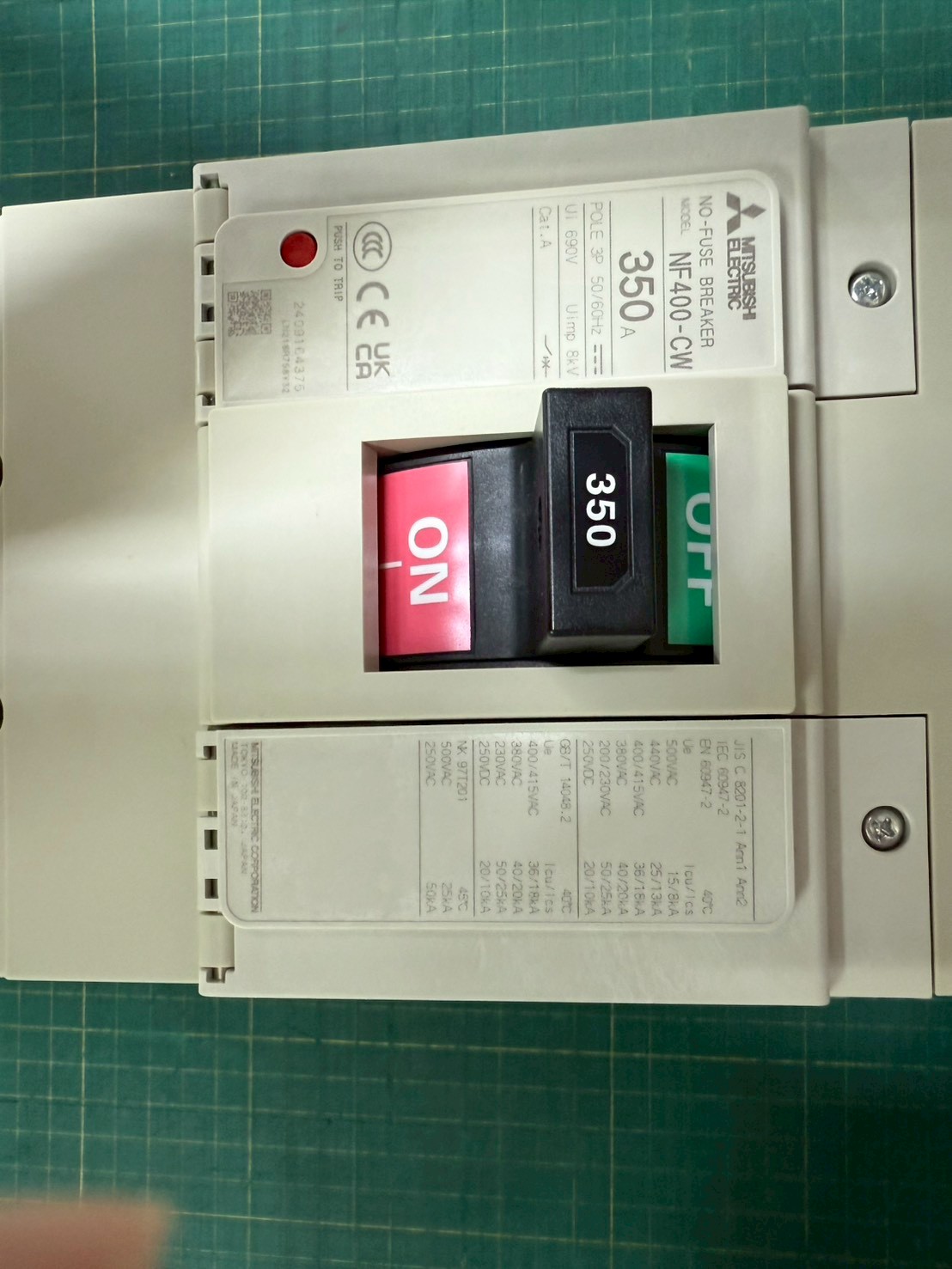 เบรกเกอร์ NF400-CW 3P 350A มิตซูบิชิ MITSUBISHI 350A 3POLE NF400 CW NF400CW