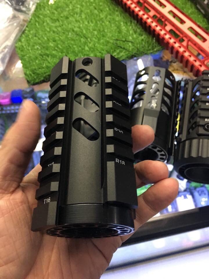 New.อุปกรณ์แต่งปืน M4 CMMG.22 ราคาพิเศษ