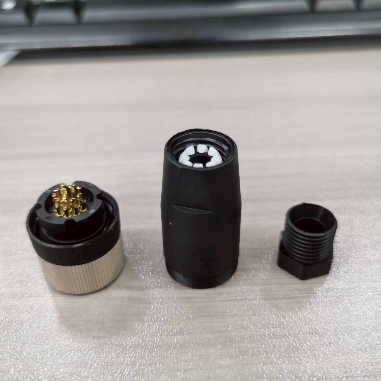 หัวคอนเนคเตอร์ M12 12Pins แบบตรง ตัวเมีย Connector