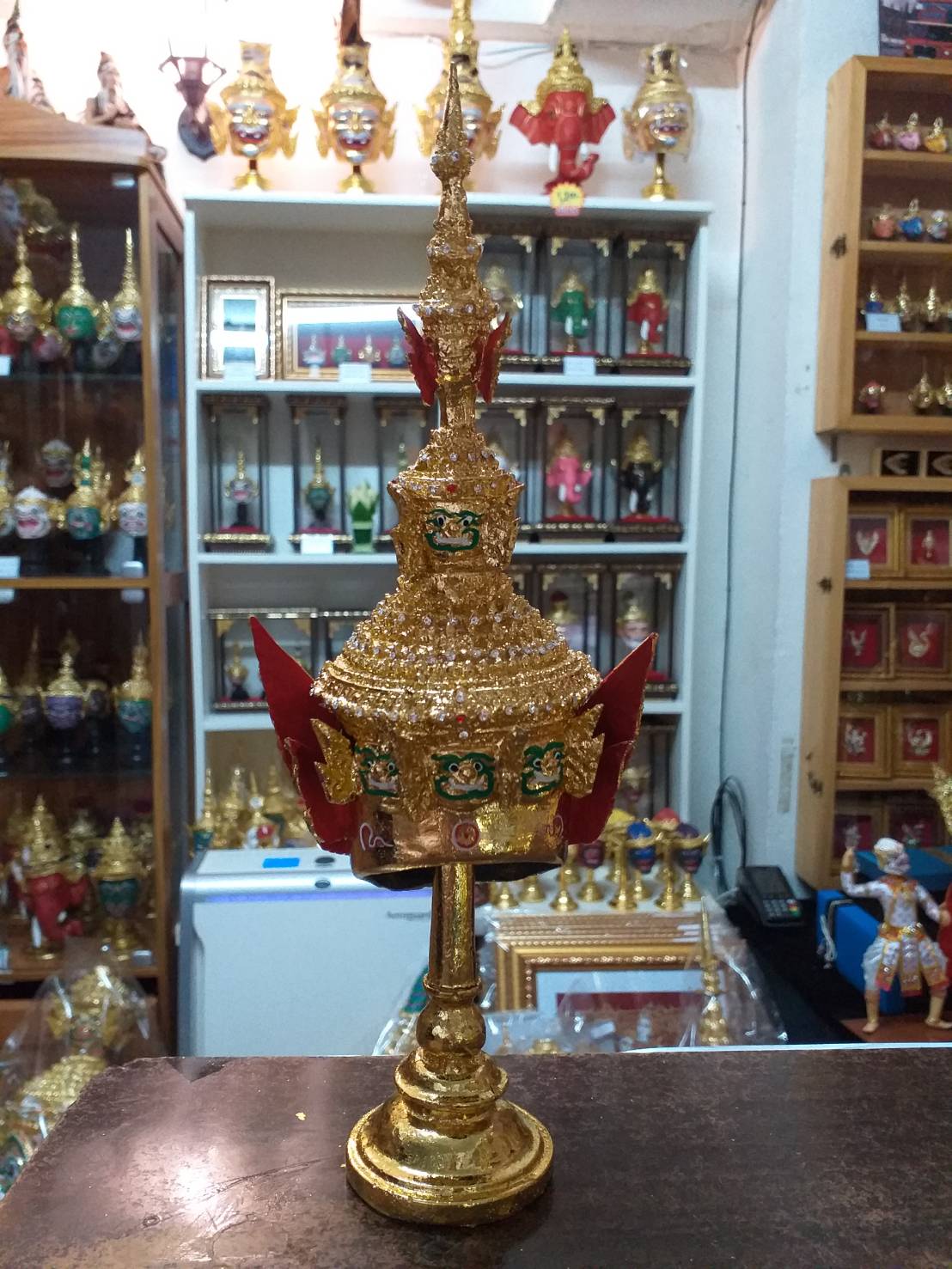 ทศกัณฐ์หน้าทอง ขนาดกลาง 4 นิ้ว งานประดับเพชร