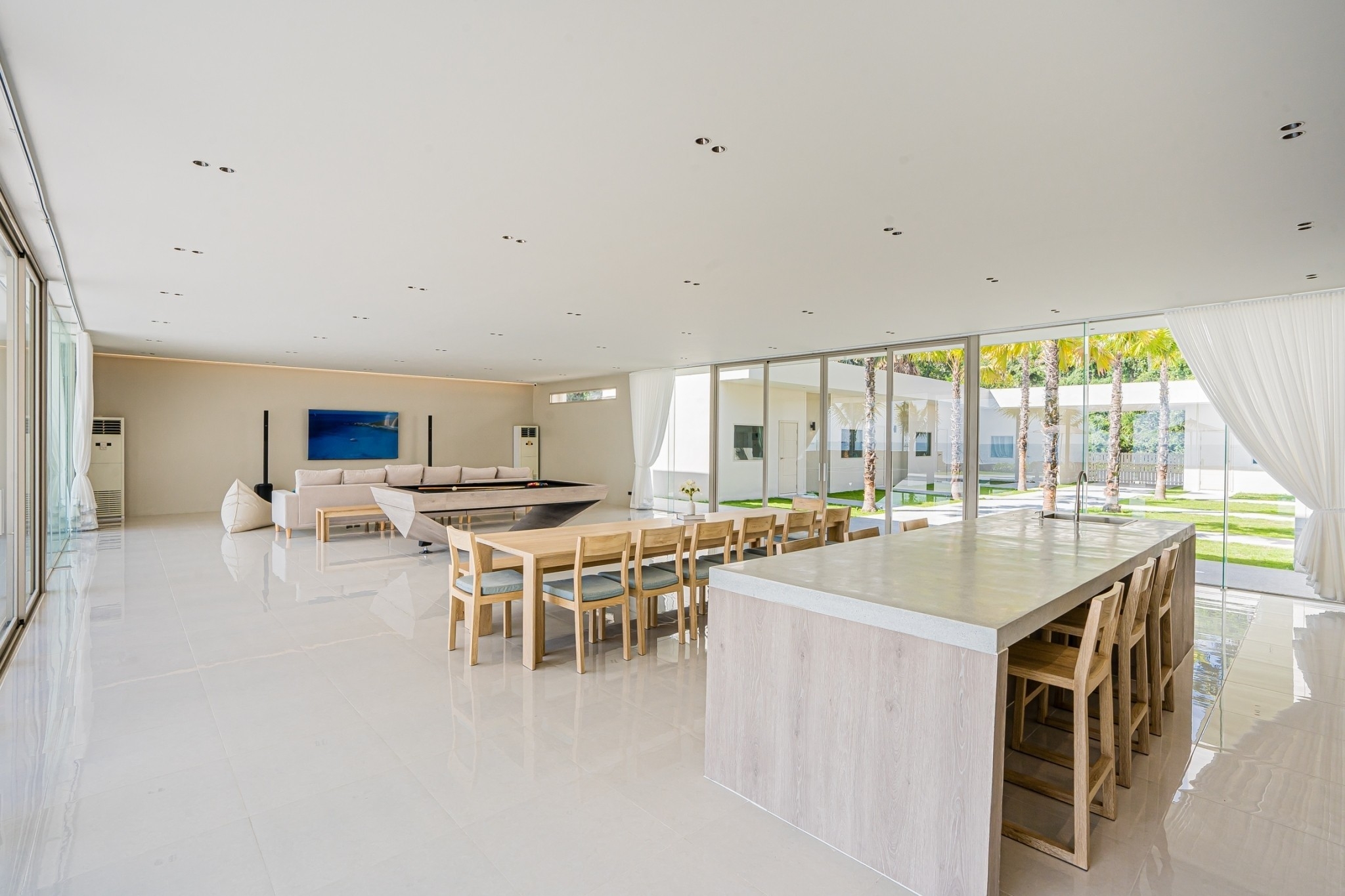 HR15083 บ้านพักติดทะเลหัวหิน The Rest Beachfront Hua Hin Pool Villa