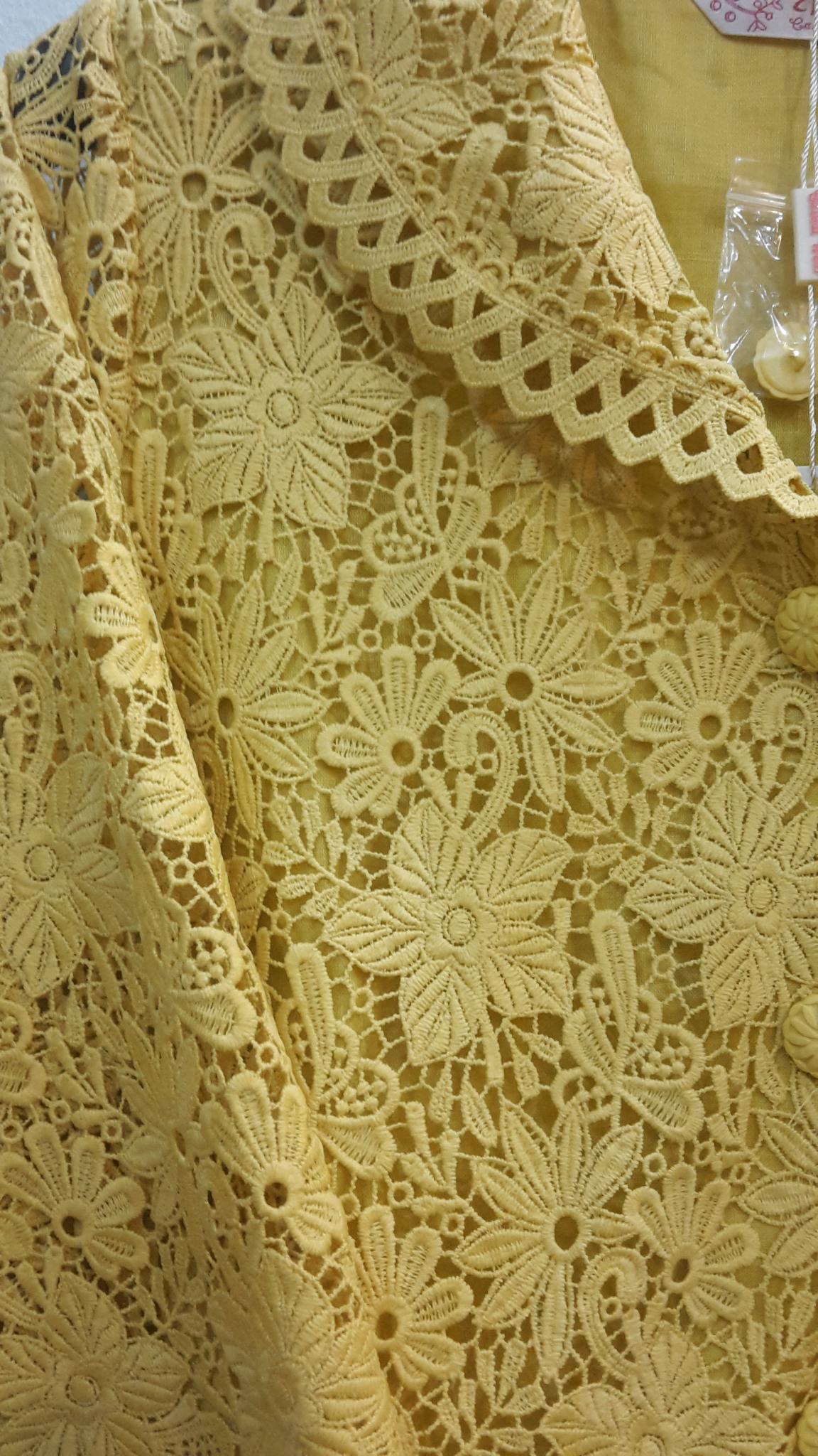 เสื้อลูกไม้ฝรั่งสีเหลืองแต่งลูกไม้เชิง เสื้อผ้าลูกไม้สไตน์ผู้ใหญ่หรู จับแมทเสื้อผ้าได้ง่ายทั้งกางเกง กางเกง หรือผ้าถุงไทย