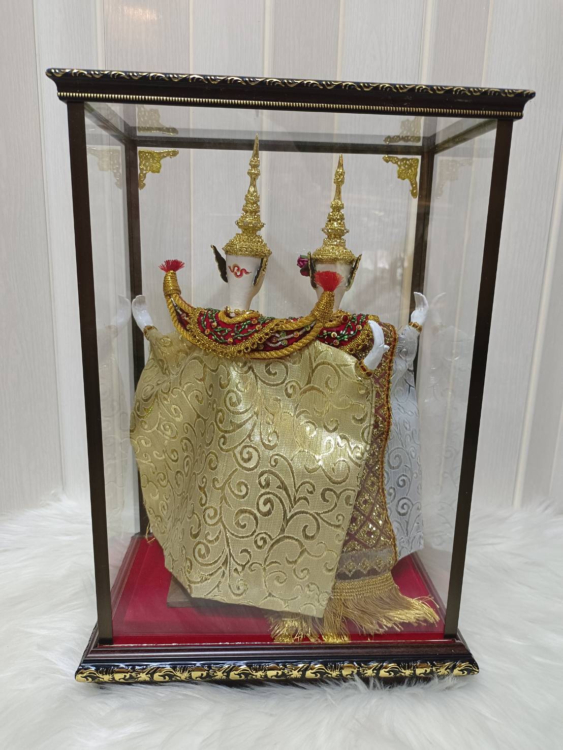 หุ่นกระบอก คู่ พระ นาง ขนาด 30 ซม. พร้อมตู้กระจกลายไทย