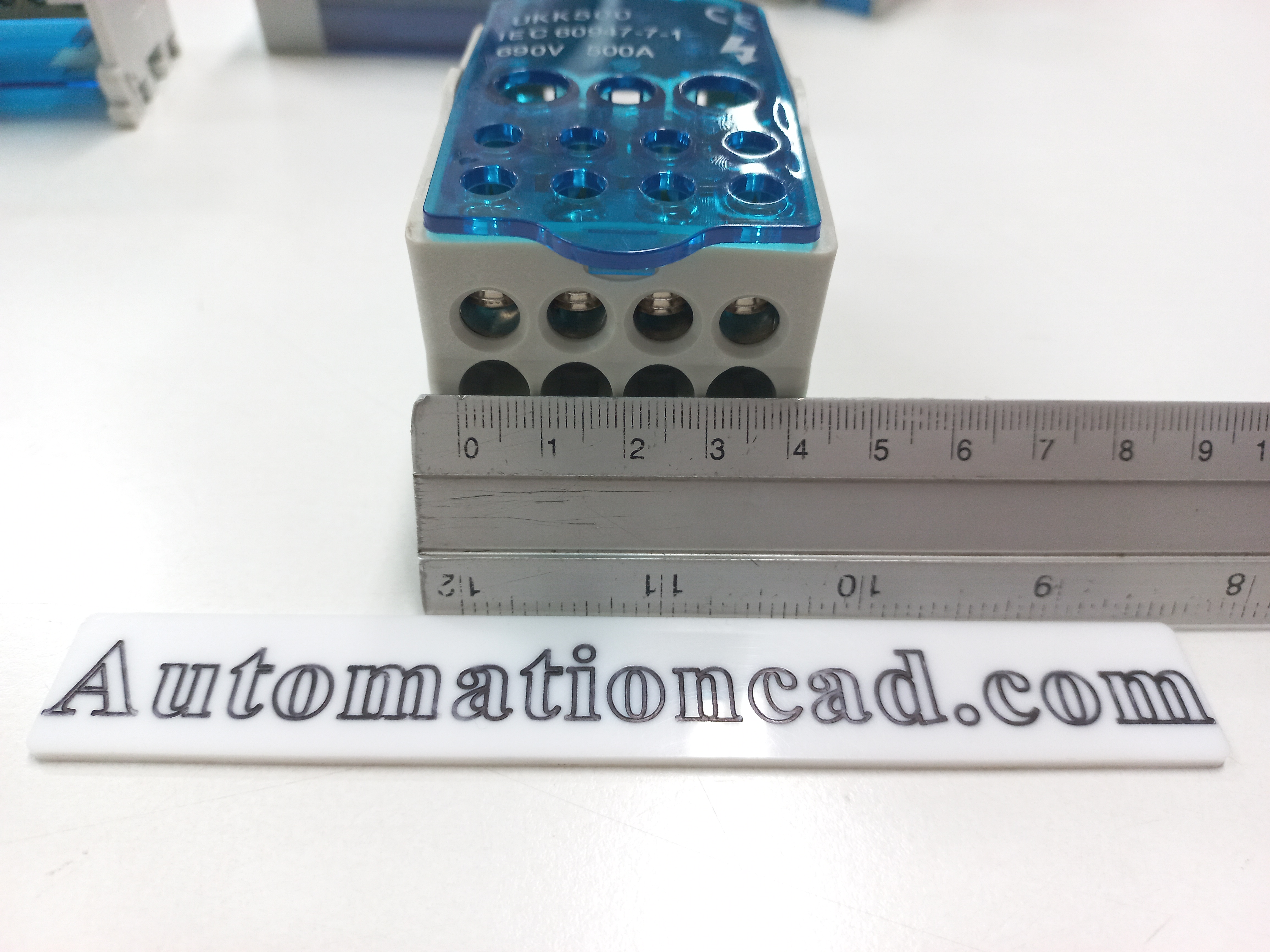 BAR กระจายไฟฟ้า 500A แบบเดี่ยว มีฝาปิด น่าใช้