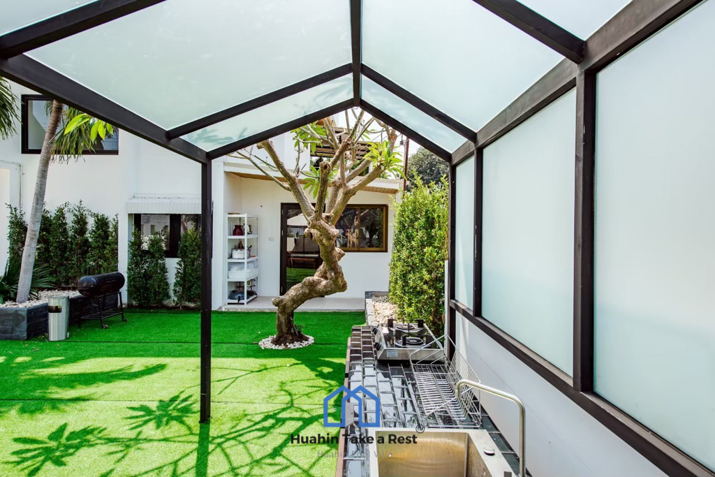 HR15041 บ้านพักหัวหิน บ้าน Miami Beach Villa