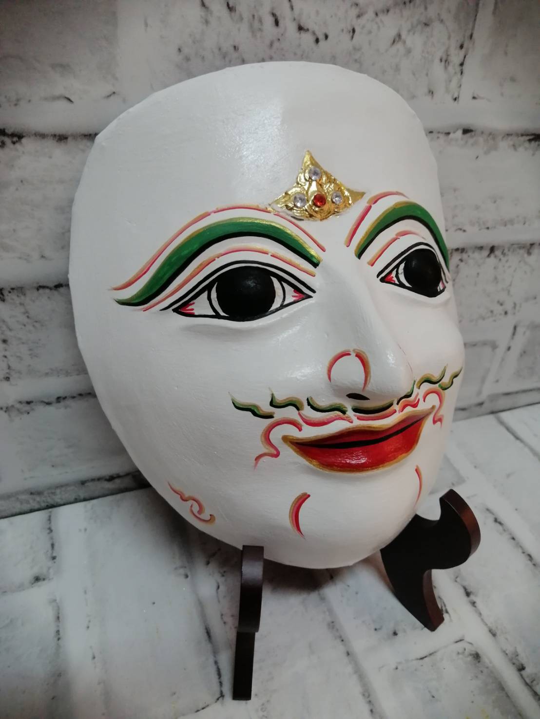 หน้ากาก พระอิศวร ใส่ตาแก้ว