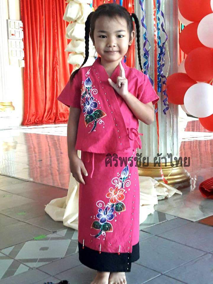 ชุดแซกผ้าไทยเด็ก ชุดผ้าไทยพื้นเมืองเด็ก ชุดผ้าไทยพื้นเมืองเด็กหญิง ชุดผ้าไทยเขียนเทียนเด็ก ชุดผ้าไทยสไตน์ชนเผ่าเด็ก ชุดผ้าไทย+ผ้าซิ่น