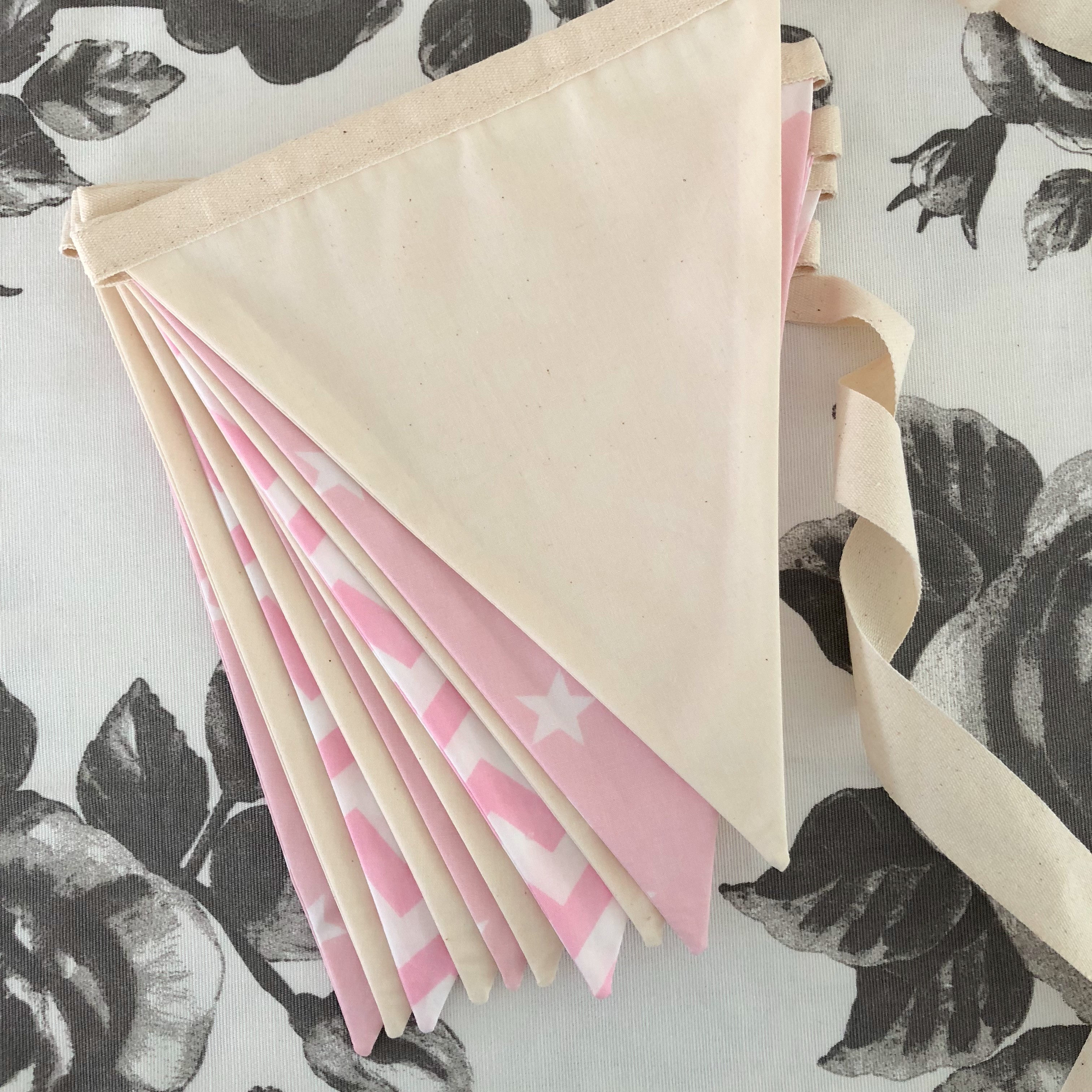 ธงผ้าสีพาสเทล วินเทจ ผ้าคอตตอนชนิด100%