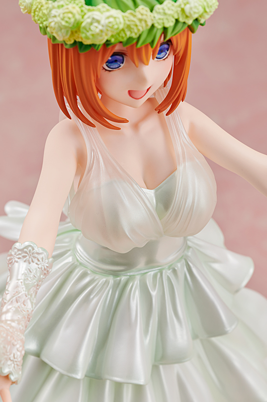 เปิดจอง : Yotsuba Nakano Wedding Ver.