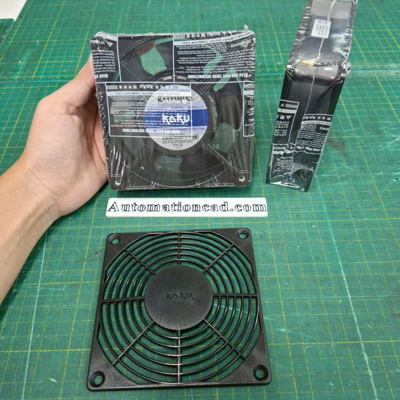 พัดลมระบายอากาศ KAKU ขนาด 4.5 นิ้ว 220VAC ลูกปืนแบบ Ball - KA1238HA2 Cable