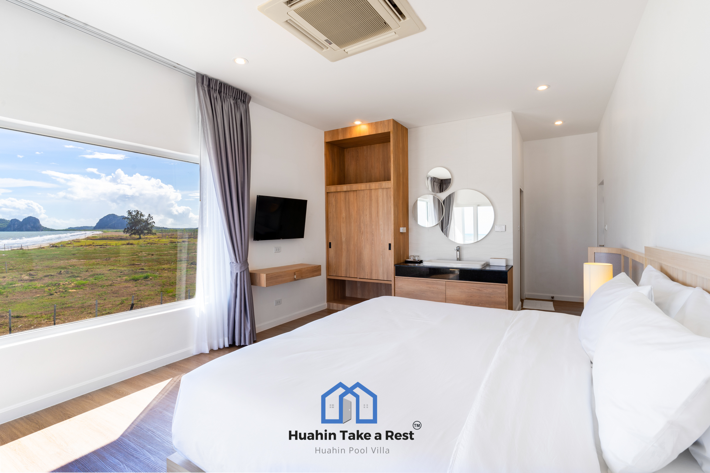 HR15051 บ้านพักติดทะเล The Colonial Beach สามร้อยยอด