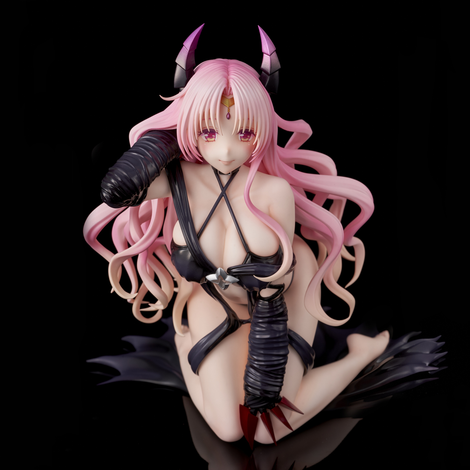 เปิดจอง : Sephie Michaela Deviluke Darkness ver.