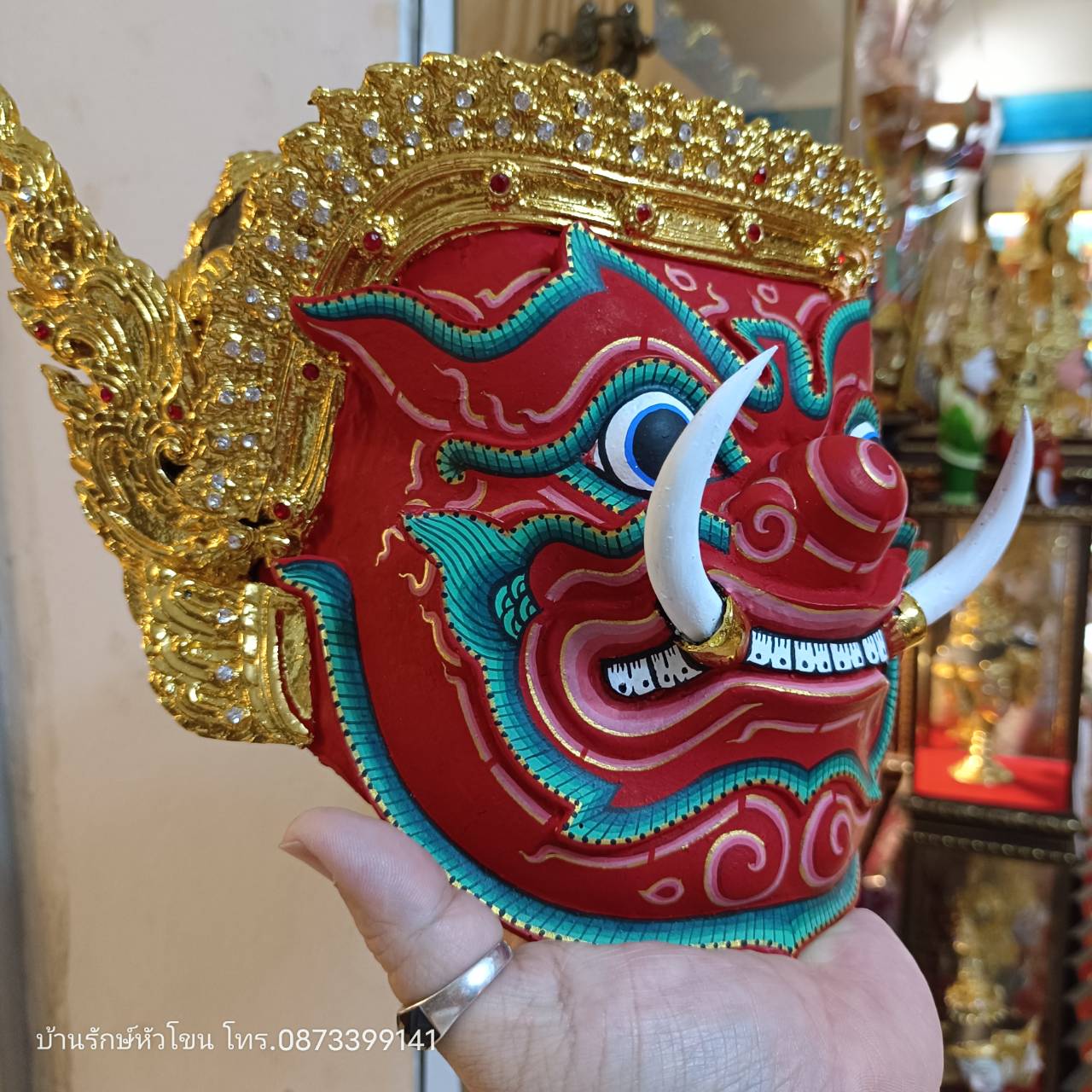 หัวโขนยักษ์ (สีแดง) สำหรับติดผนัง