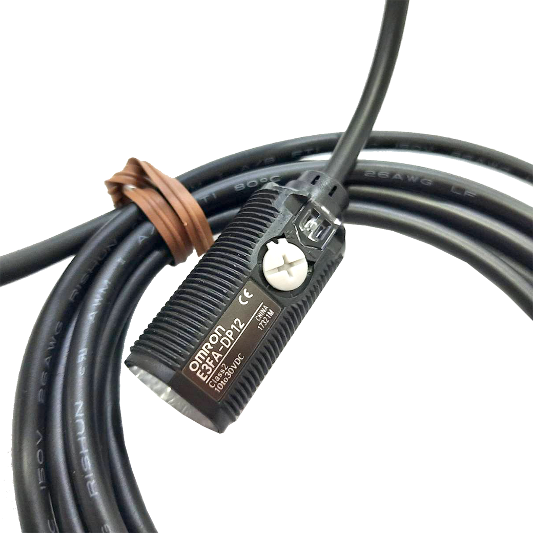 E3FA-DP12 PHOTO SENSOR OMRON , PNP 30ซม. เกลียวM18