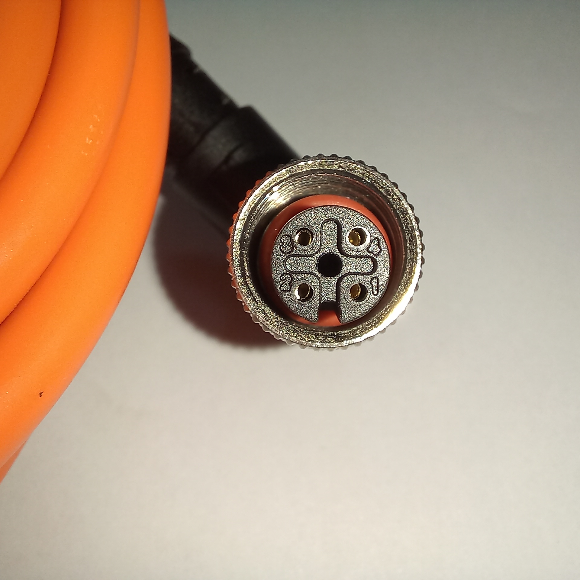 สายพร้อม CONNECTOR (PUR) แบบงอ 90 ํ เกลียว M12 ตัวเมีย แบบ 4 ขา ยาว 3m.