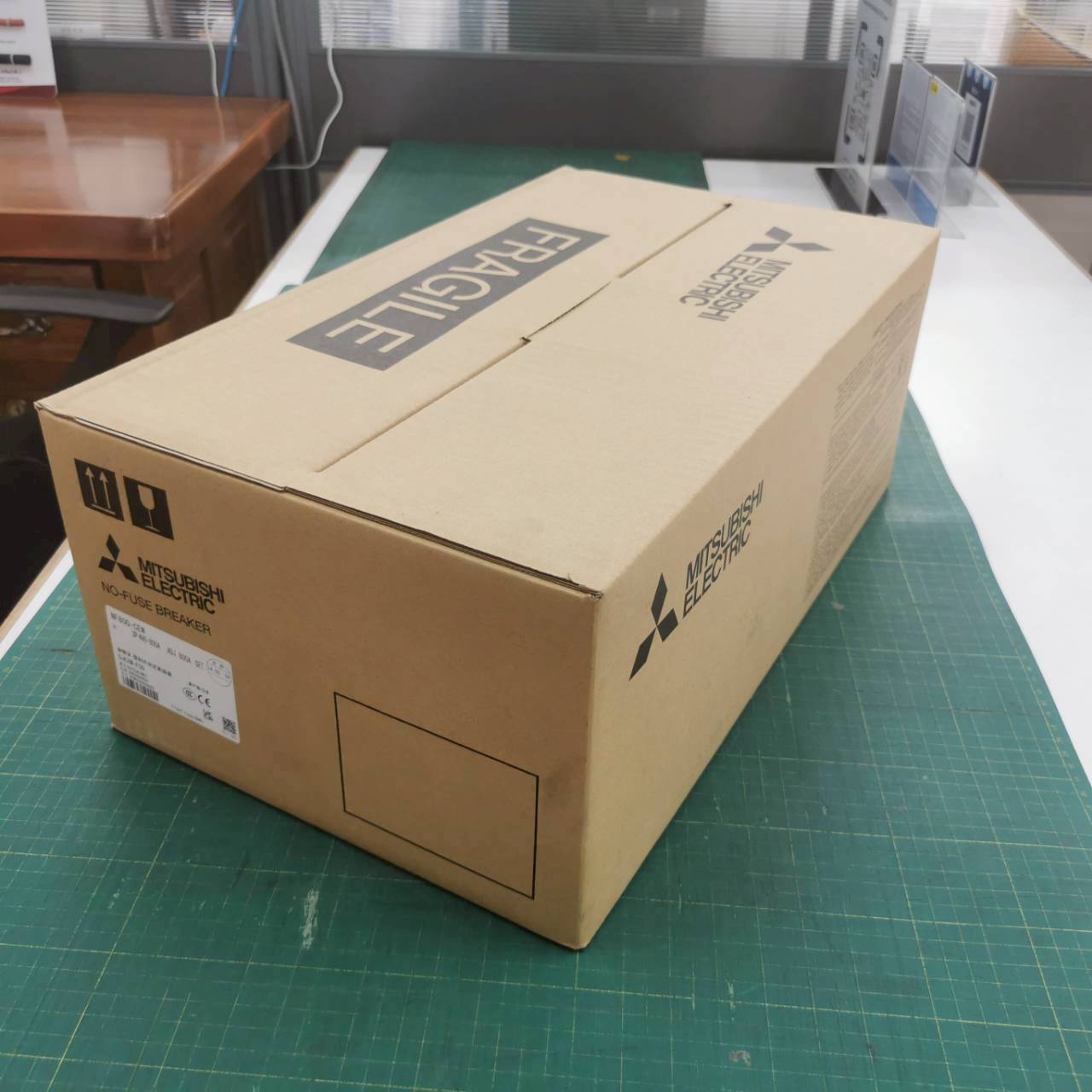 เบรกเกอร์ NF800-CEW 3P 800A มิตซูบิชิ MCCB MITSUBISHI NF800CEW 800A 3P