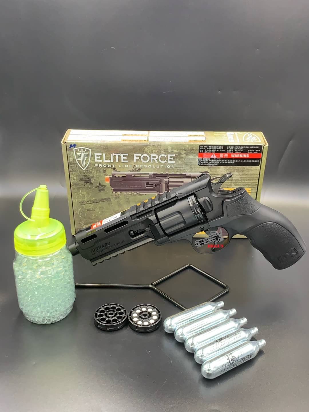 Elite Force H8R ลูกโม่ Co2 ขนาดกระสุนบีบี 6 มิล แรง 4xx fps คุณสมบัติ - บอดี้โพลีเมอร์ -รางเสริม 20 มิลทั้งด้านบน-ล่าง -ระบบ CO2 -แมกกาซีนเปลี่ยนง่าย -มีเซฟตี้ -กริ๊ปจับออกแบบมาเข้ามือกับทุกคน -แถมแมกกาซีน 3 ตัว ราคา: 4,800 บาท -แถมฟรีลูกแก้วฟรี 1,000 นัด