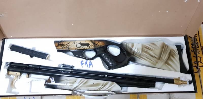 อัดลมปั๊มอินโดหม้อโตSharp River Side Pump Air Rifle เบอร์2 ✔Made in Indo ✔Weight 2.20kg ✔ไกปืนทองเหลือง ✔Barrel ลำ 12 เกลียว ✔ความแรงลูก 600+Fps. ✔ระบบอัดลมโยกปั๊ม 3-9 ครั้ง ✔ระยะหวังผล 25-35m.ไกล 50m. ความ