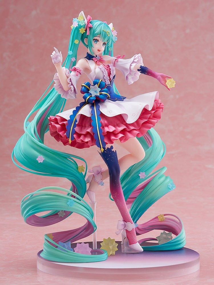 เปิดจอง : Creators Collection Figure Hatsune Miku: Rosuuri Ver.