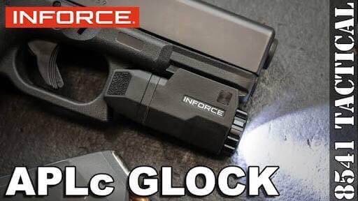 New.INFORCE APLC Made in USA ไฟฉายจิ๋วเเต่เเจ๋ว เกิดมาเพื่อปืนคอมเเพค -ให้ความสว่าง 200 lumens ที่เวลา 1.5 ชั่วโมง - โดยใช้ถ่าน CR2 ขนาด 3V เพียง 1 ก้อน - น้ำหนักเบามากเพียง 53.2 กรัม บางเพียง 3 ซม. เหมาะกับการพกซ่อนได้แนบลำตัวและความยาวเพียง 6.2 ซม. - มี