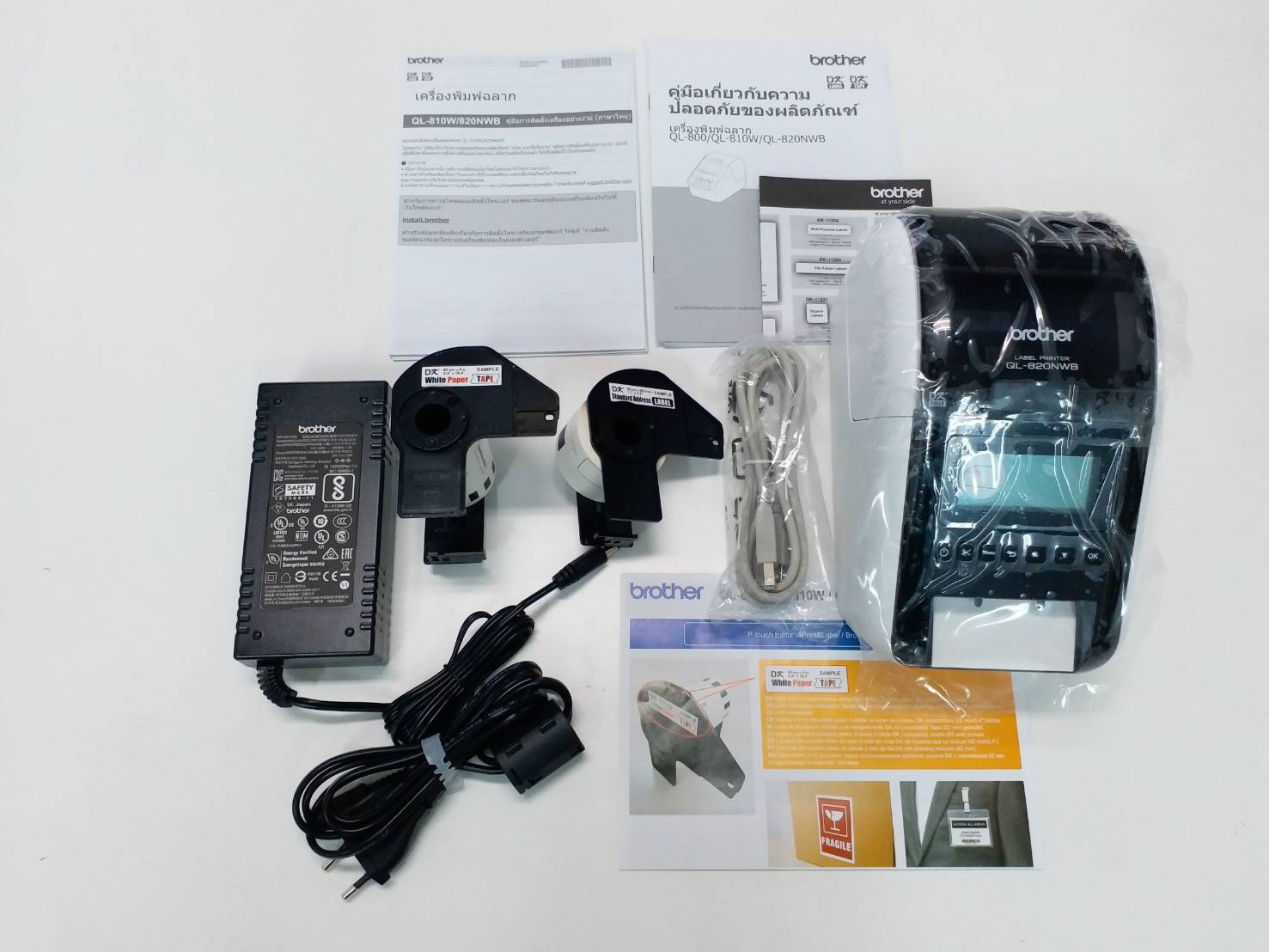 เครื่องพิมพ์ฉลาก QL-820NWB BROTHER LABEL PRINTER สำหรับใช้ในสำนักงาน