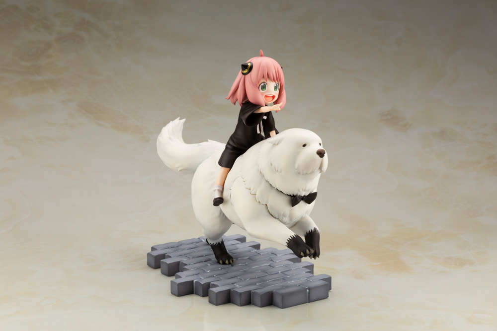 เปิดจอง : Anya Forger & Bond Forger