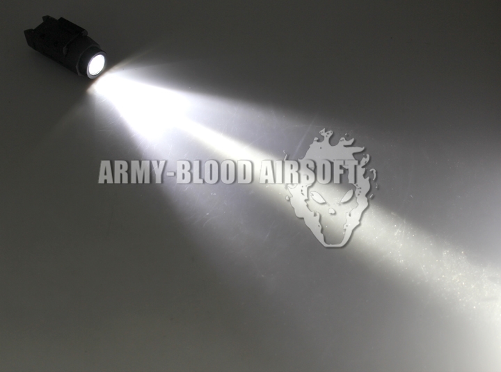 New.NE01003 Inforce Auto Pistol Light APL Tactical Weapon Light ราคาพิเศษ