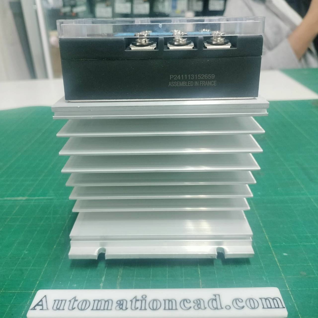 โซลิดสเตต พร้อมฮีทซิงค์ CELDUC SVT965960E Heat shrink อลูมิเนียมระบายความร้อน