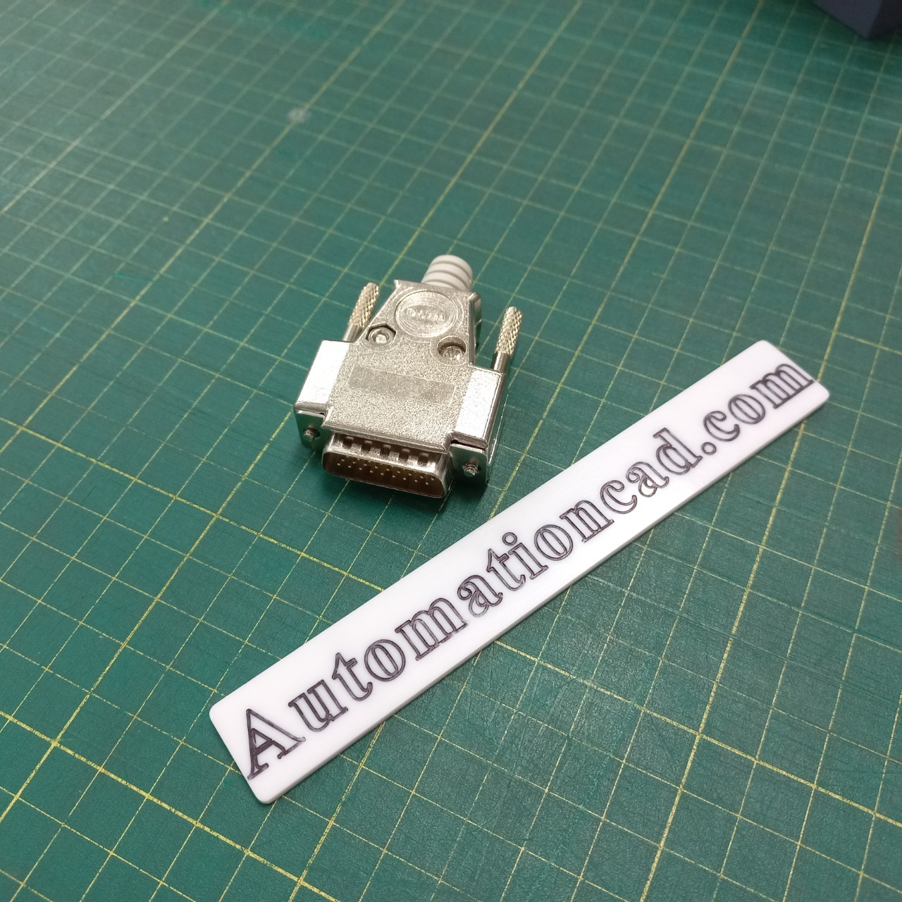 คอนเนคเตอร์ DB44 ตัวผู้ หัวคอนเนคเตอร์ ฝาเหล็ก 44 Pins Connector