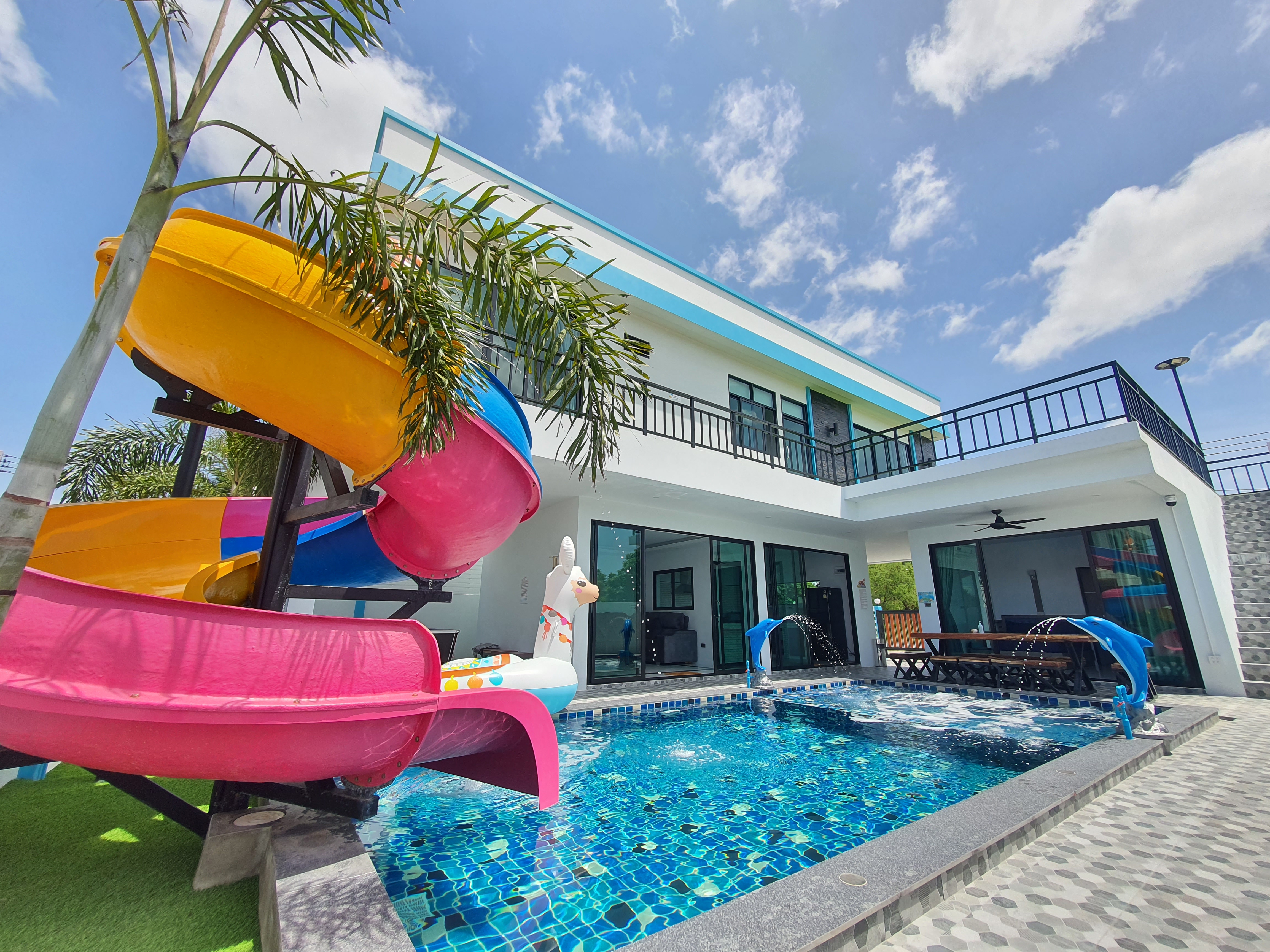 HR4043 บ้านพักหัวหิน Club house V.5