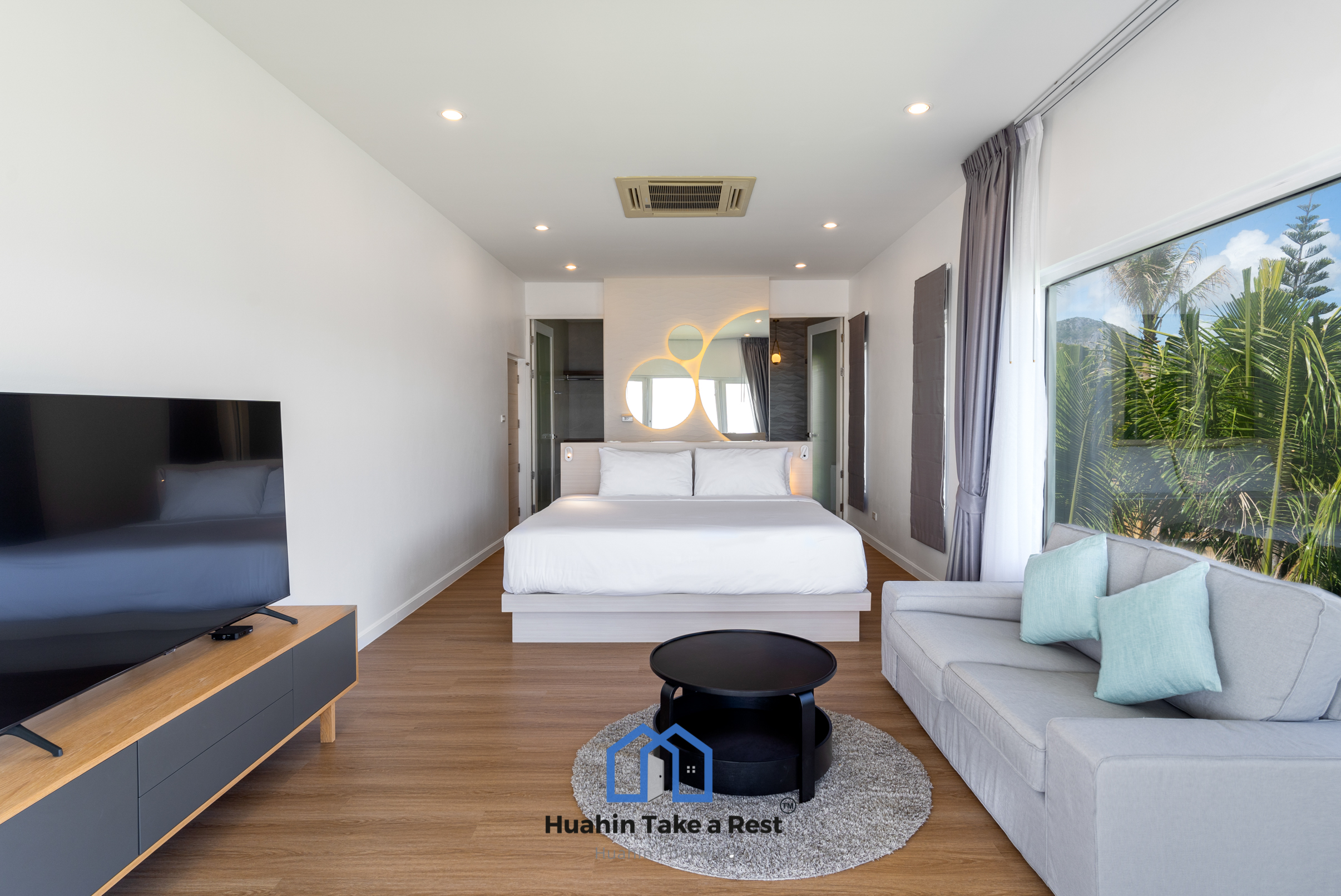 HR15051 บ้านพักติดทะเล The Colonial Beach สามร้อยยอด