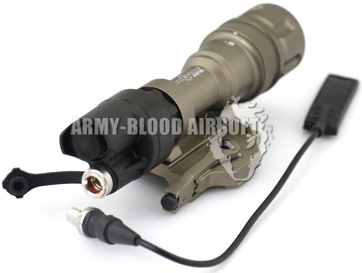 Element Surefire M952V Style WeaponLight New Version (Tan)