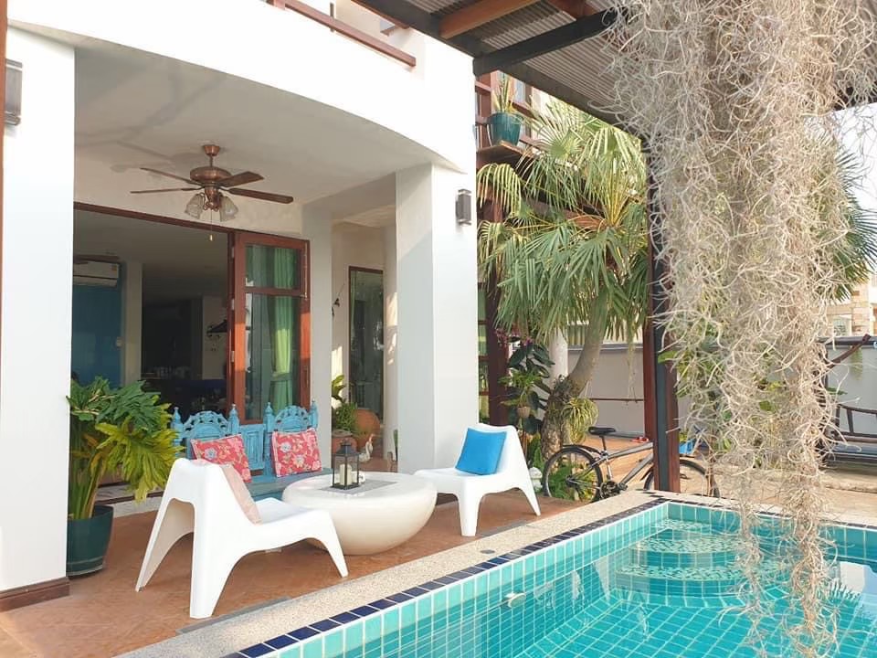 HR15054 บ้านพักติดทะเลปราณบุรี The Khirin villa