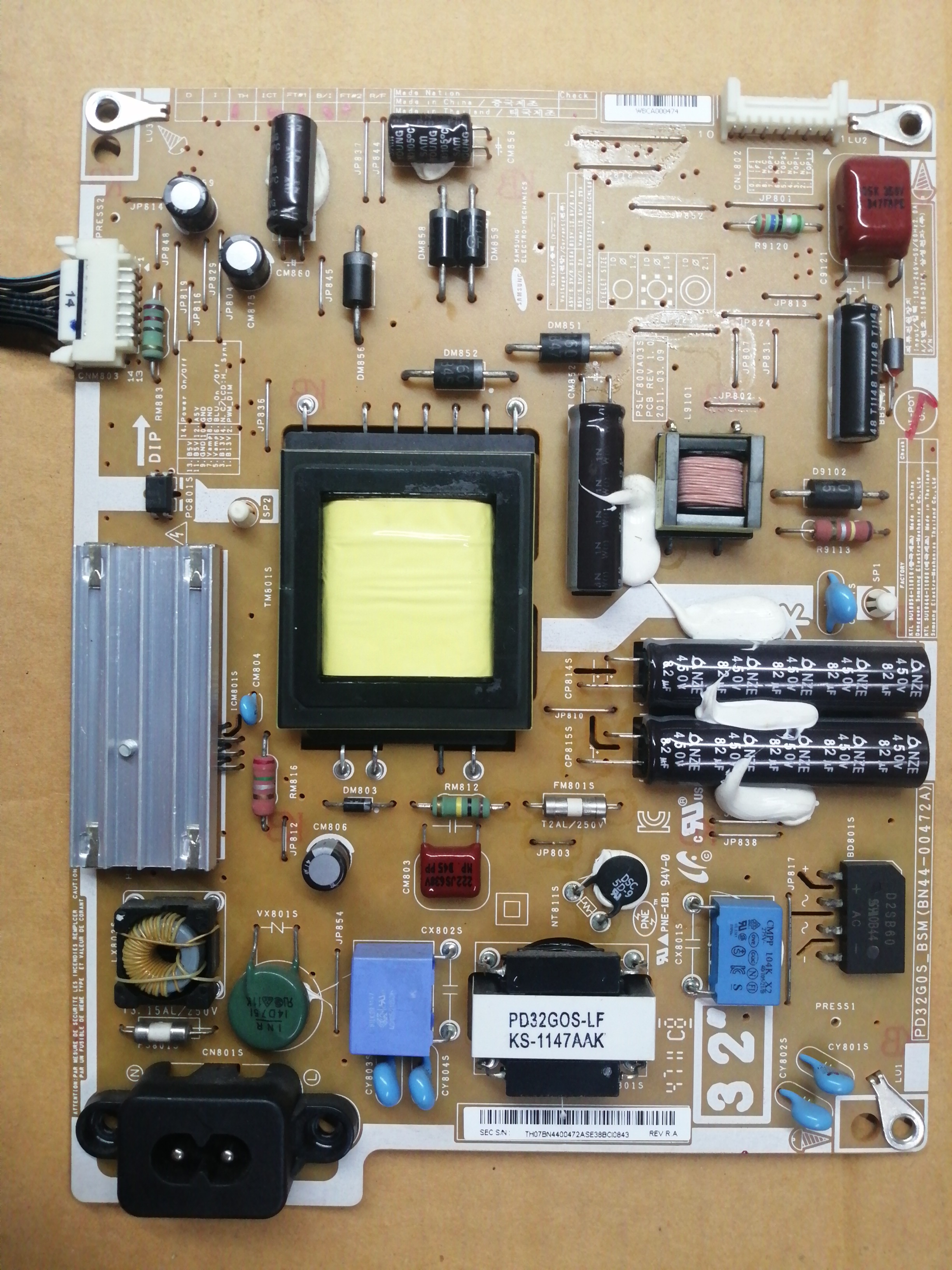 บรอดซัพพลายซัมซุง UA32D4003B:BN44-00472A
