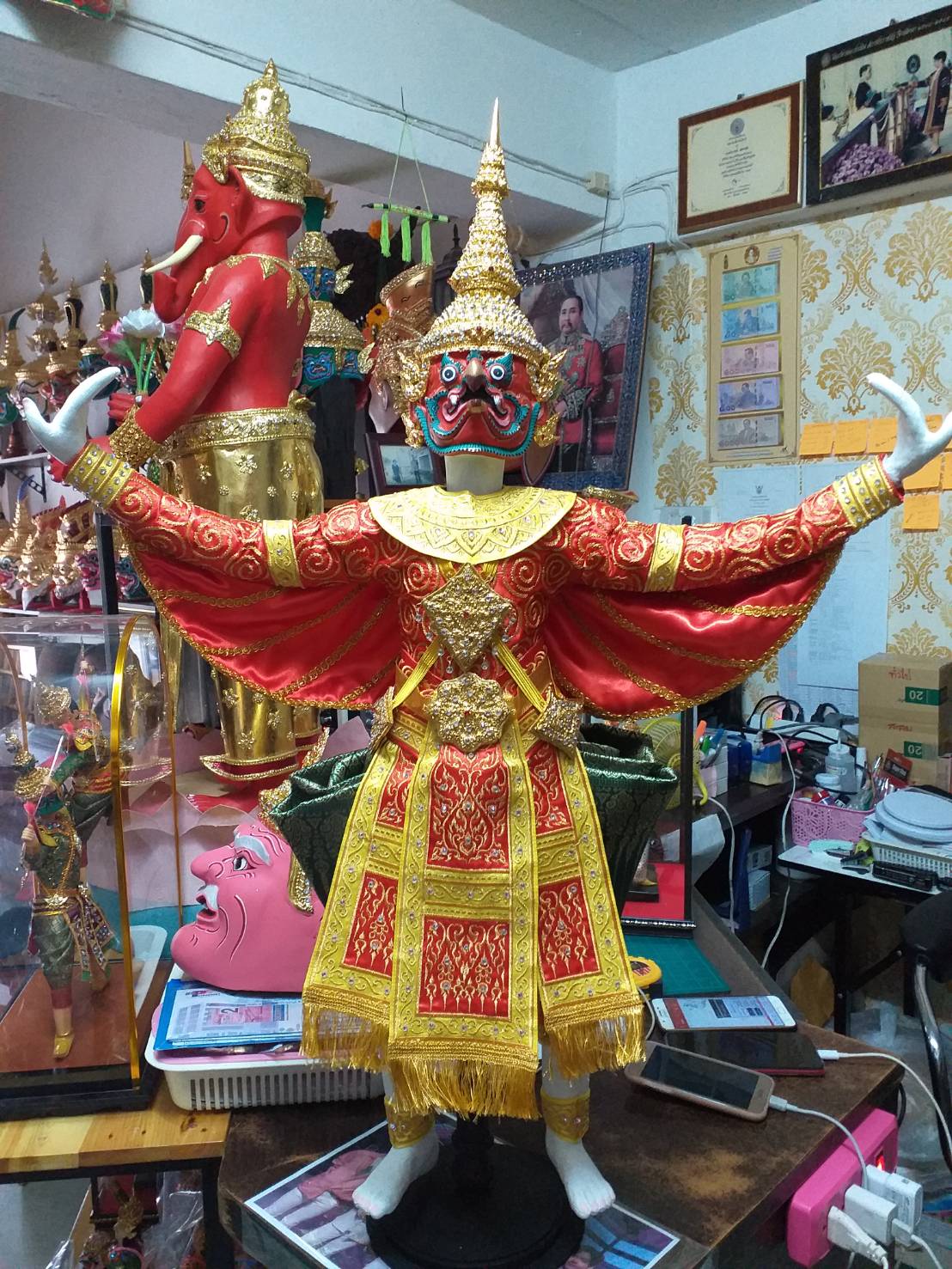 หุ่นละครเล็ก พญาครุฑ ขนาด 70 ซม. สำหรับโชว์ (เชิดไมไ่ด้)