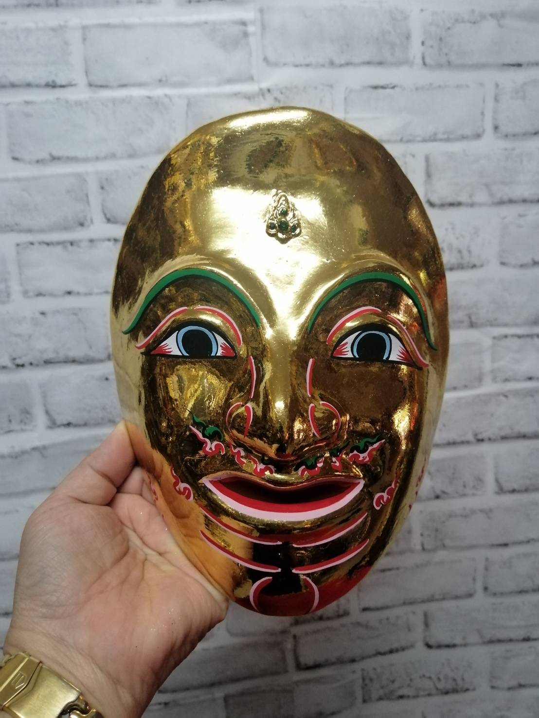 หน้ากาก พระลักษณ์ ทองเค งานกระดาษ