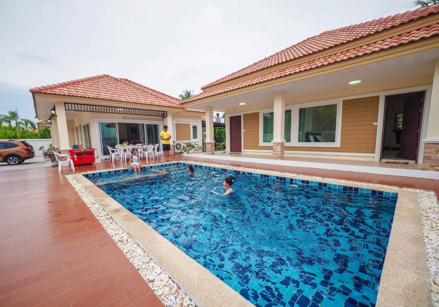 HR 4022 บ้านพักหัวหิน บ้านกาแลคซี่ คาราโอเกะ E