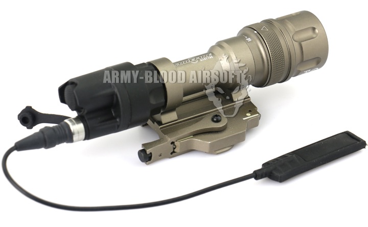 Element Surefire M952V Style WeaponLight New Version (Tan)