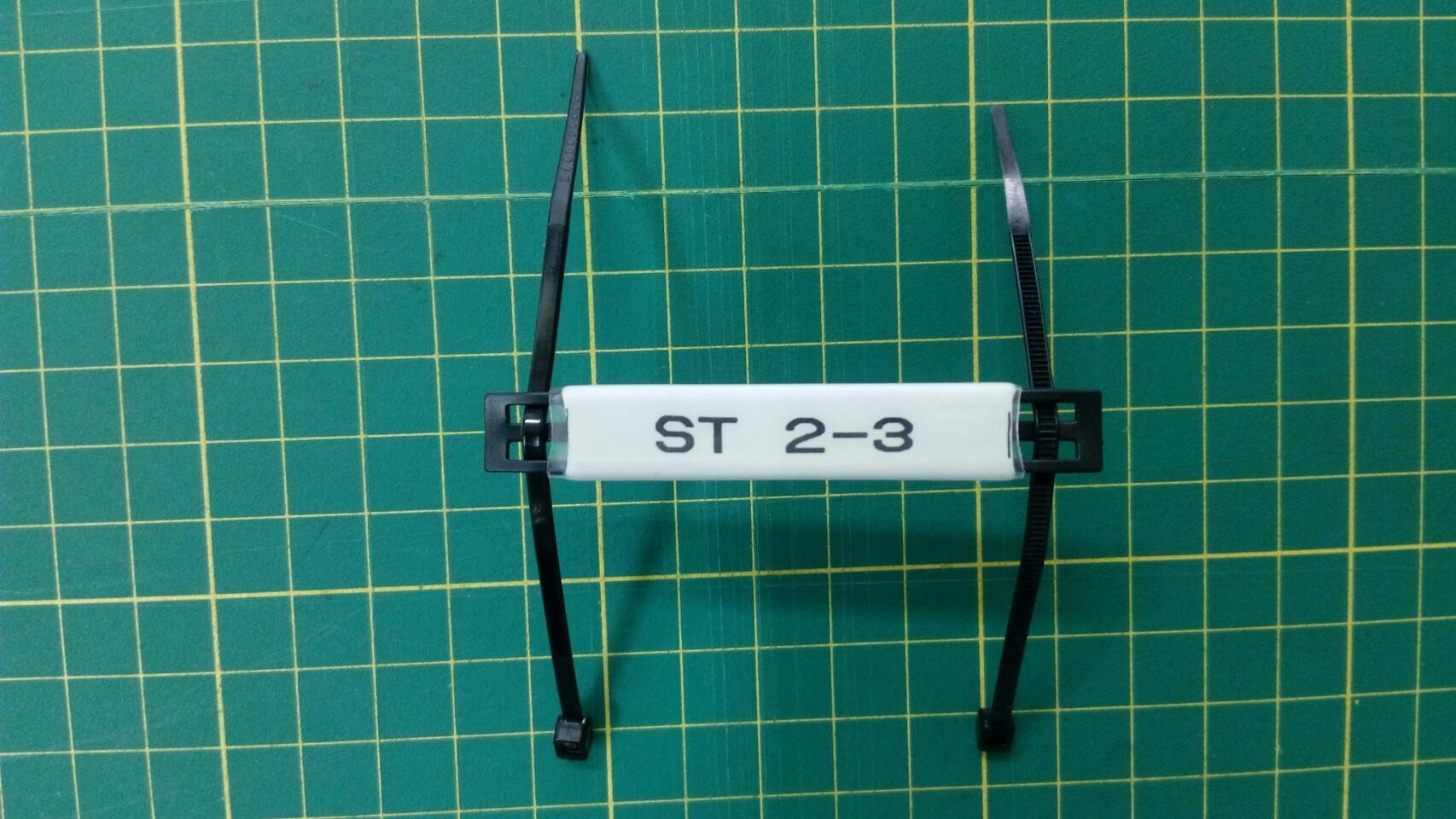 TAG มาร์คสายไฟ Polyurethane สีขาว เบอร์มาร์คสายไฟ CABLE MARKER