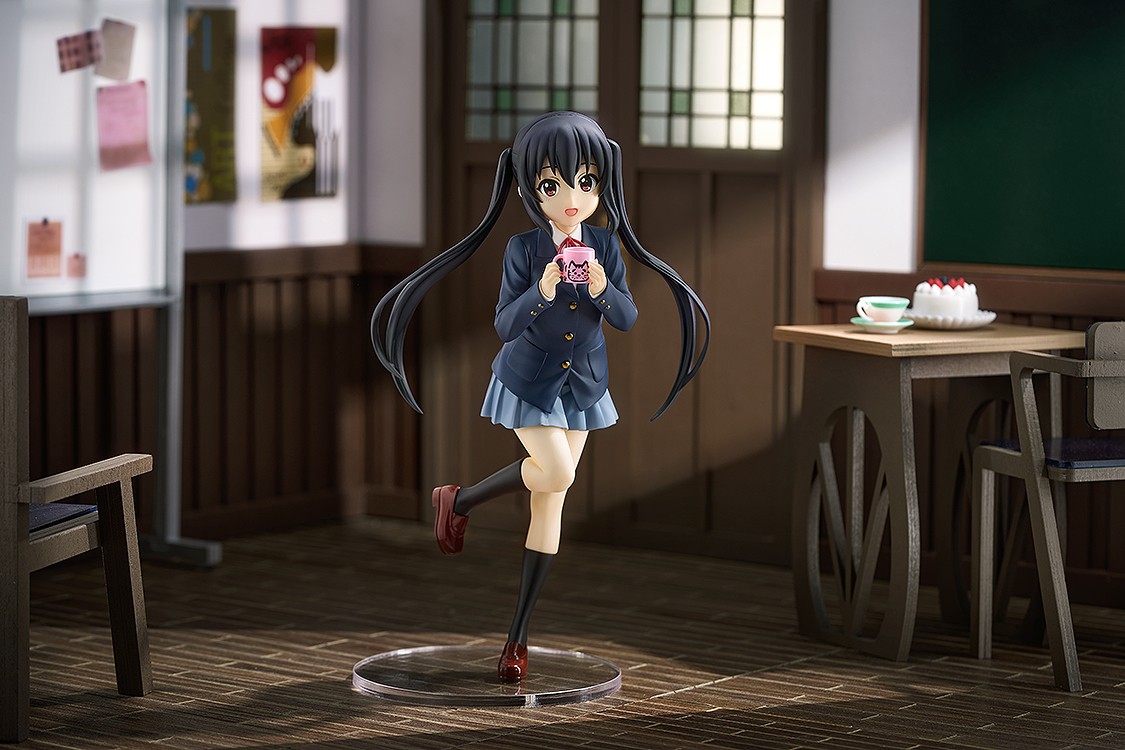 เปิดจอง : POP UP PARADE Azusa Nakano L Size